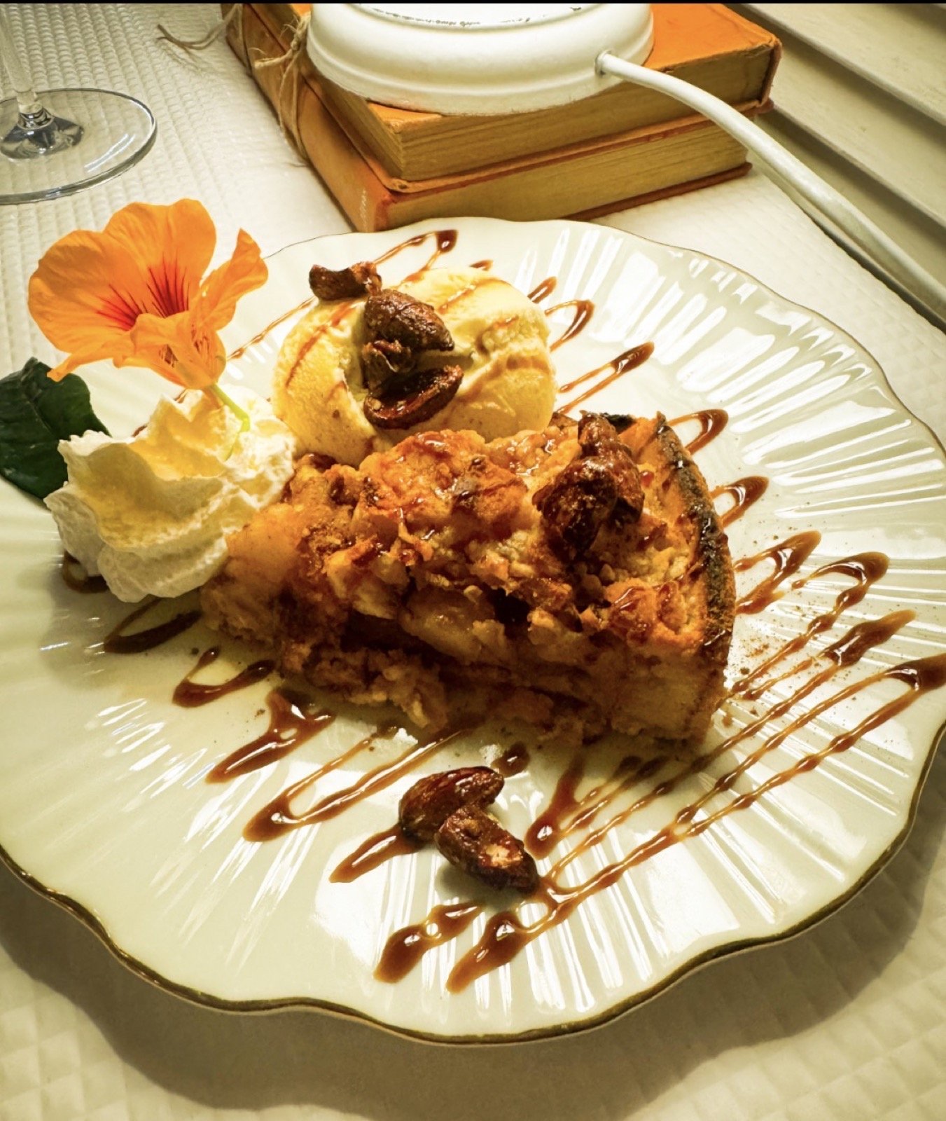 Almond tart with ice cream and caramel